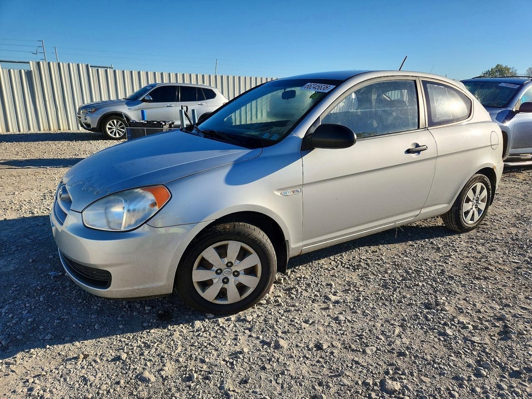 منظر 2009 HYUNDAI ACCENT GS، زاوية 1