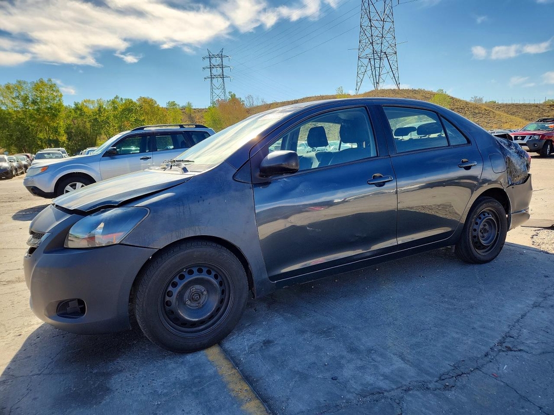منظر 2008 TOYOTA YARIS BASE، زاوية 1