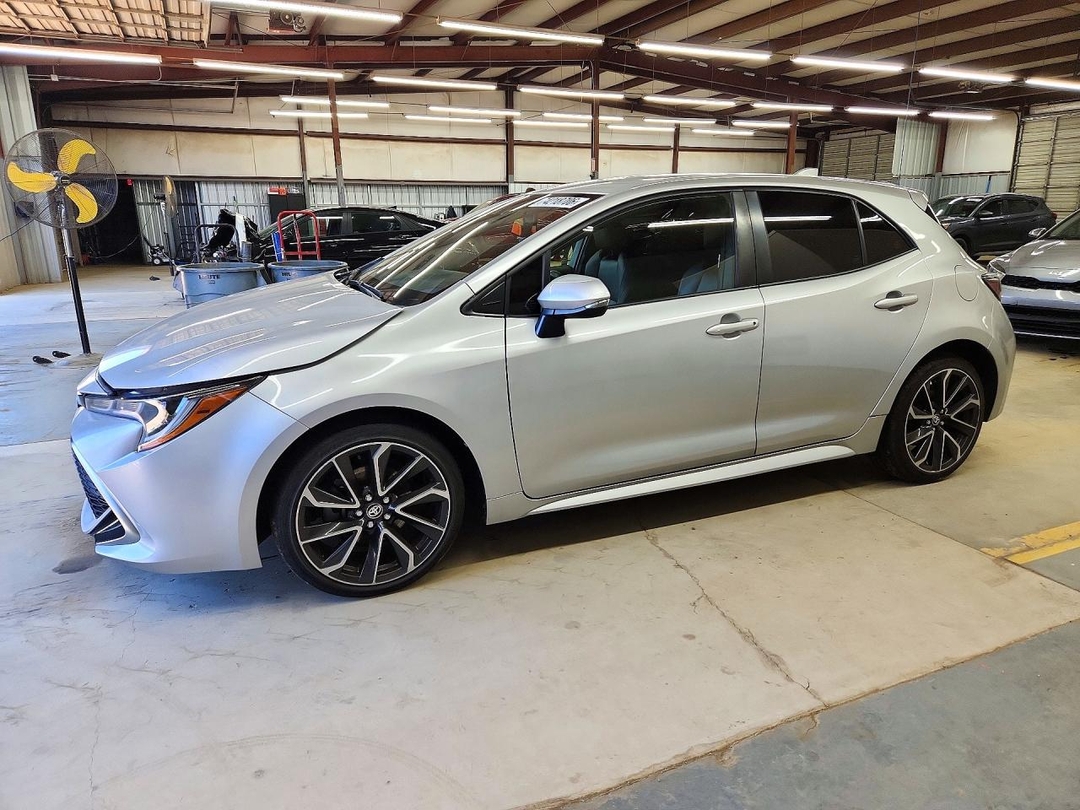 منظر 2021 TOYOTA COROLLA XSE، زاوية 1