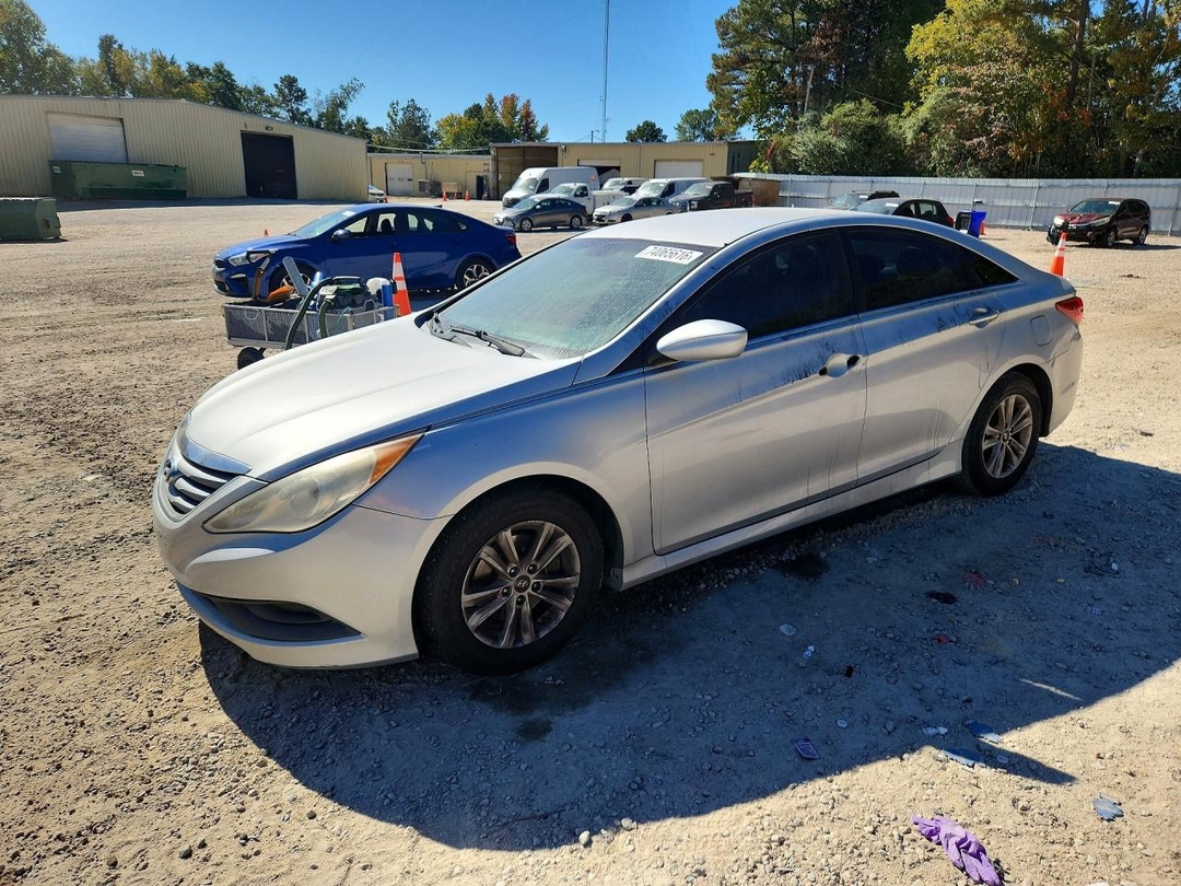 Vedere 2014 HYUNDAI SONATA GLS, unghi 1