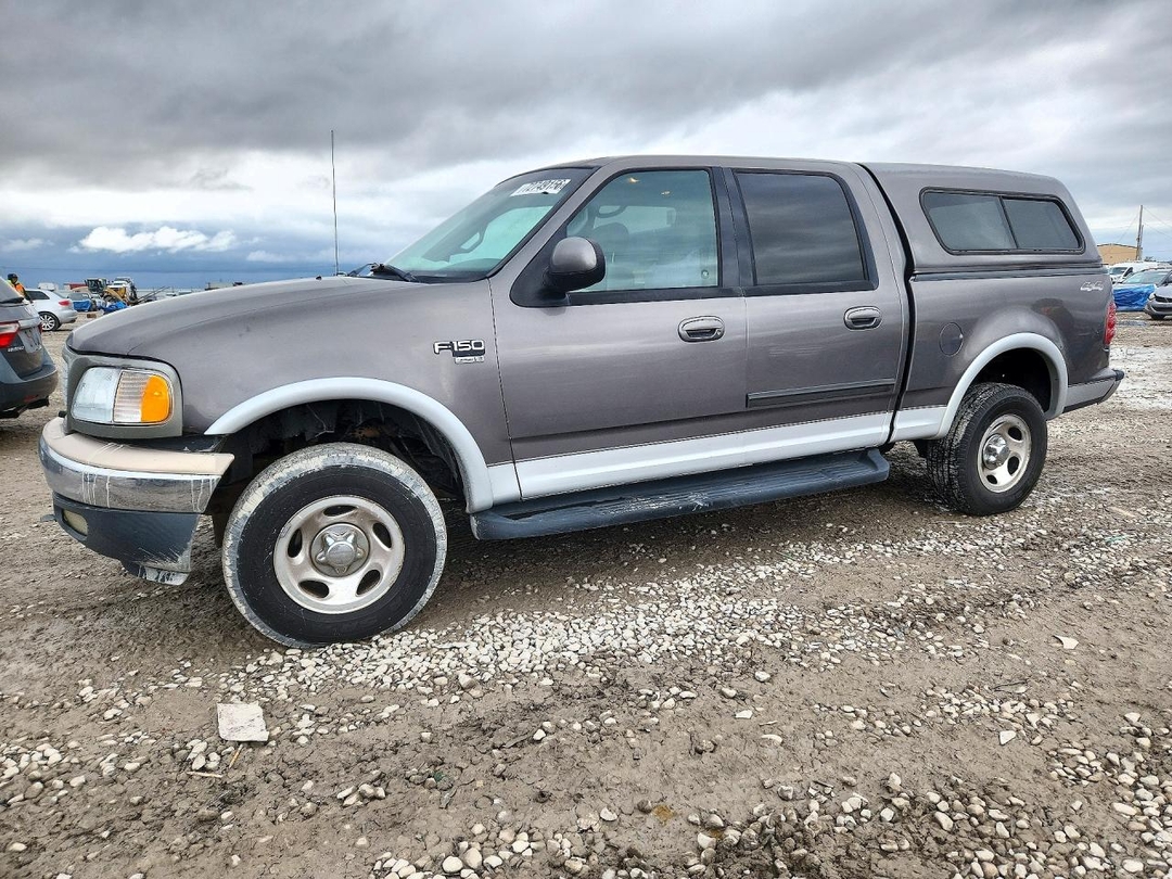 Вид 2002 FORD F150 SUPERCREW, угол 1