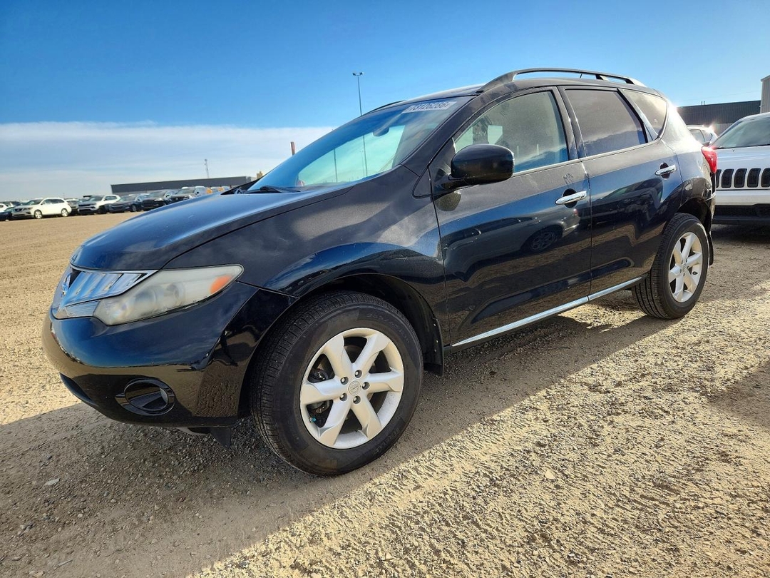Вид 2010 NISSAN MURANO S, угол 1