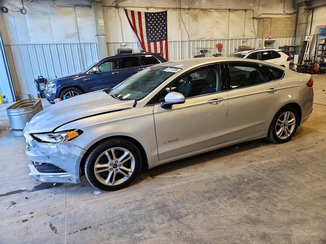 Vista de 2018 FORD FUSION SE HYBRID, ángulo 1