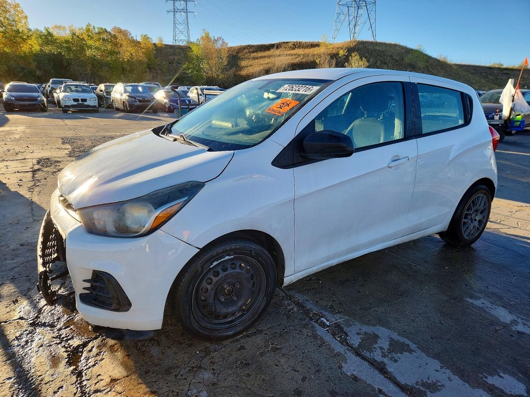 منظر 2017 CHEVROLET SPARK LS، زاوية 1