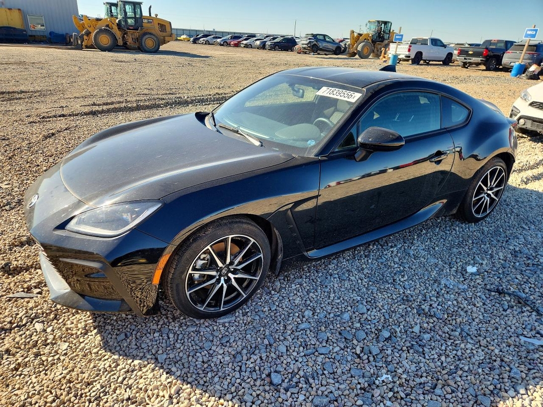 Вид 2024 TOYOTA GR86 BASE, угол 1