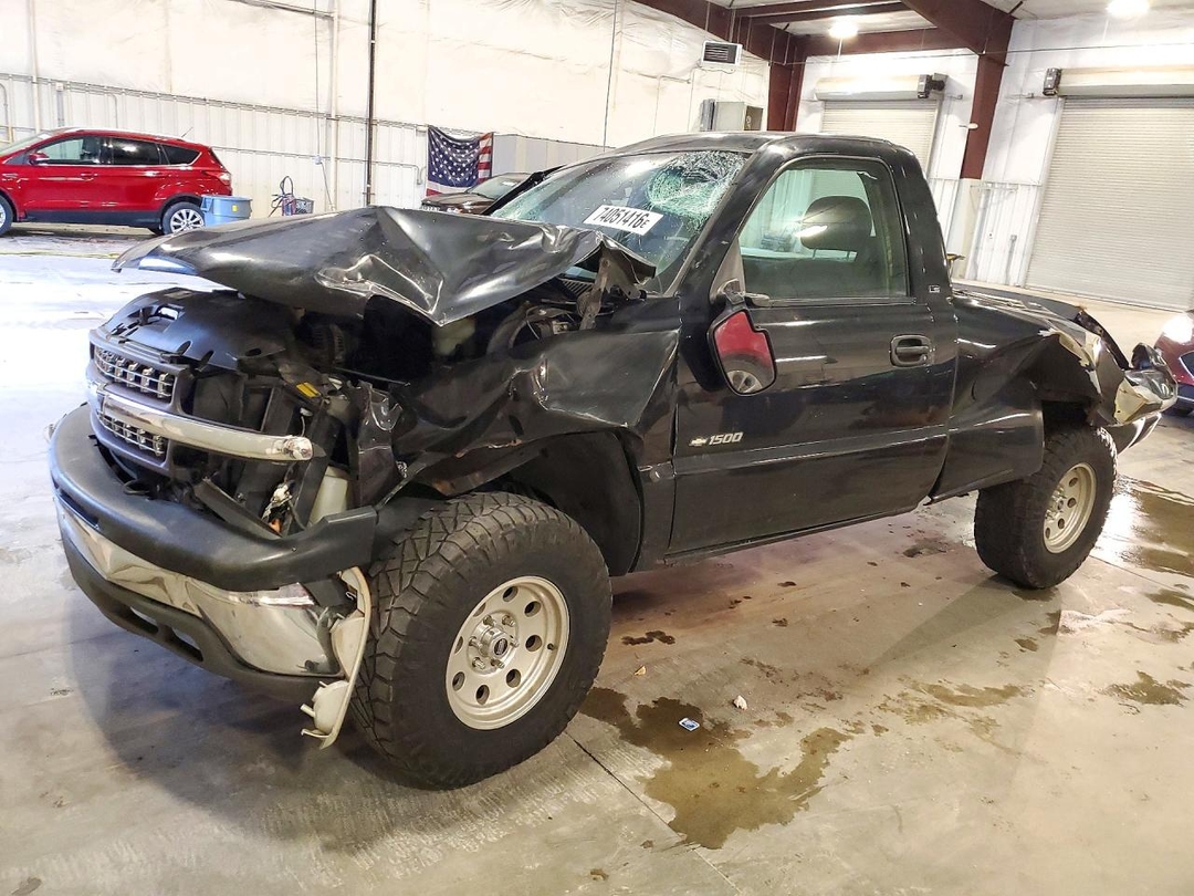 Vue de 2001 CHEVROLET 1500, angle 1