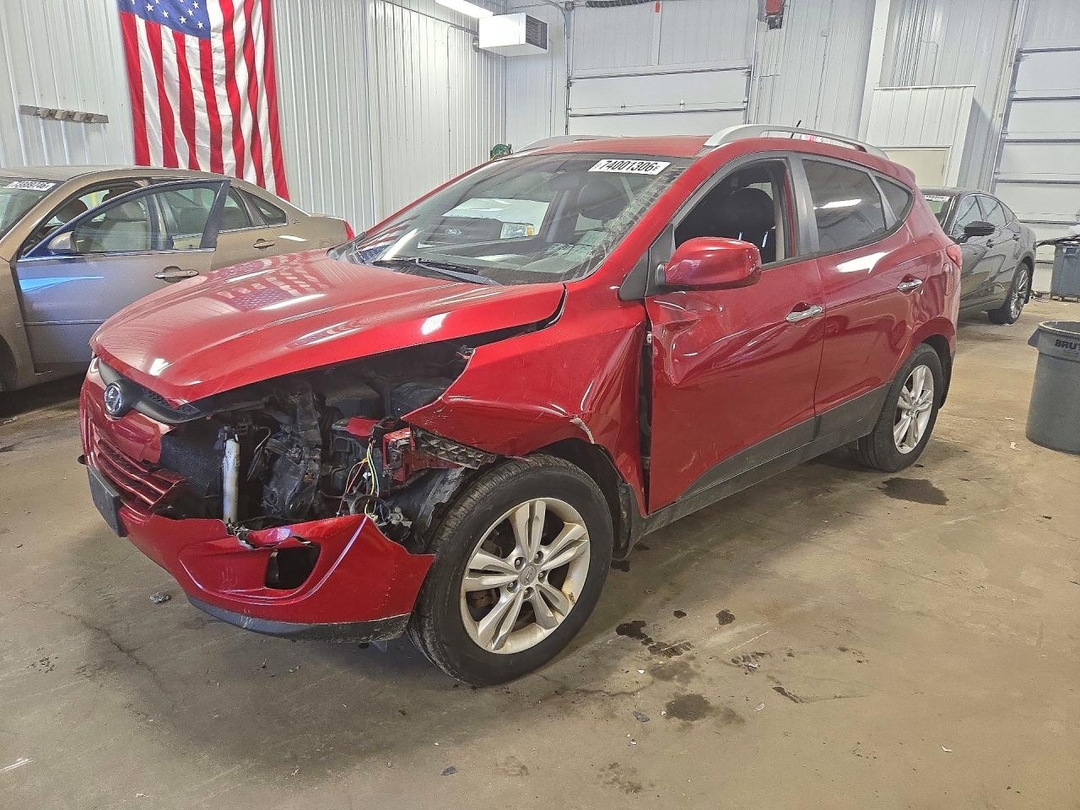 Vista de 2010 HYUNDAI TUCSON GLS, ángulo 1