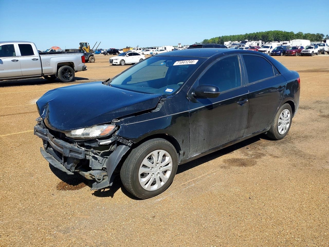 منظر 2012 KIA FORTE EX، زاوية 1