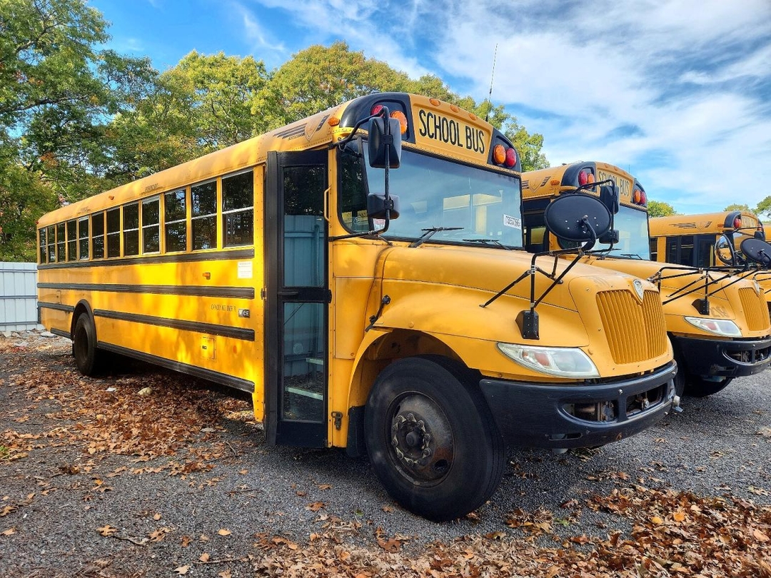 Vue de 2015 UNKNOWN - SCHOOL BUS, angle 1