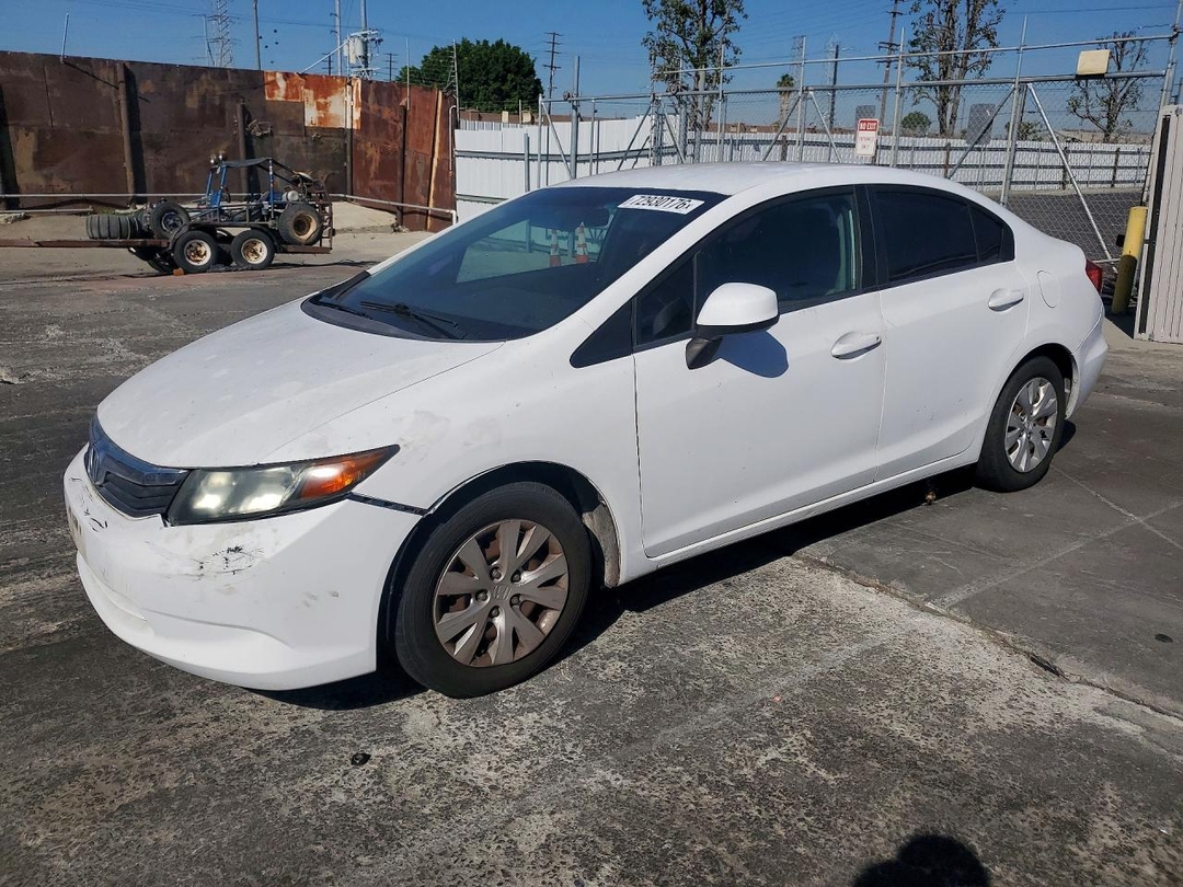 منظر 2012 HONDA CIVIC LX، زاوية 1