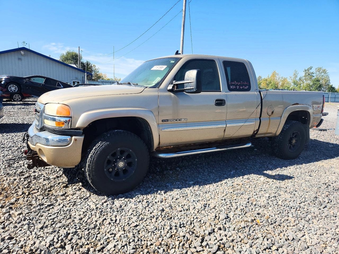 Вид 2006 GMC SIERRA K2500 HEAVY DUTY, угол 1
