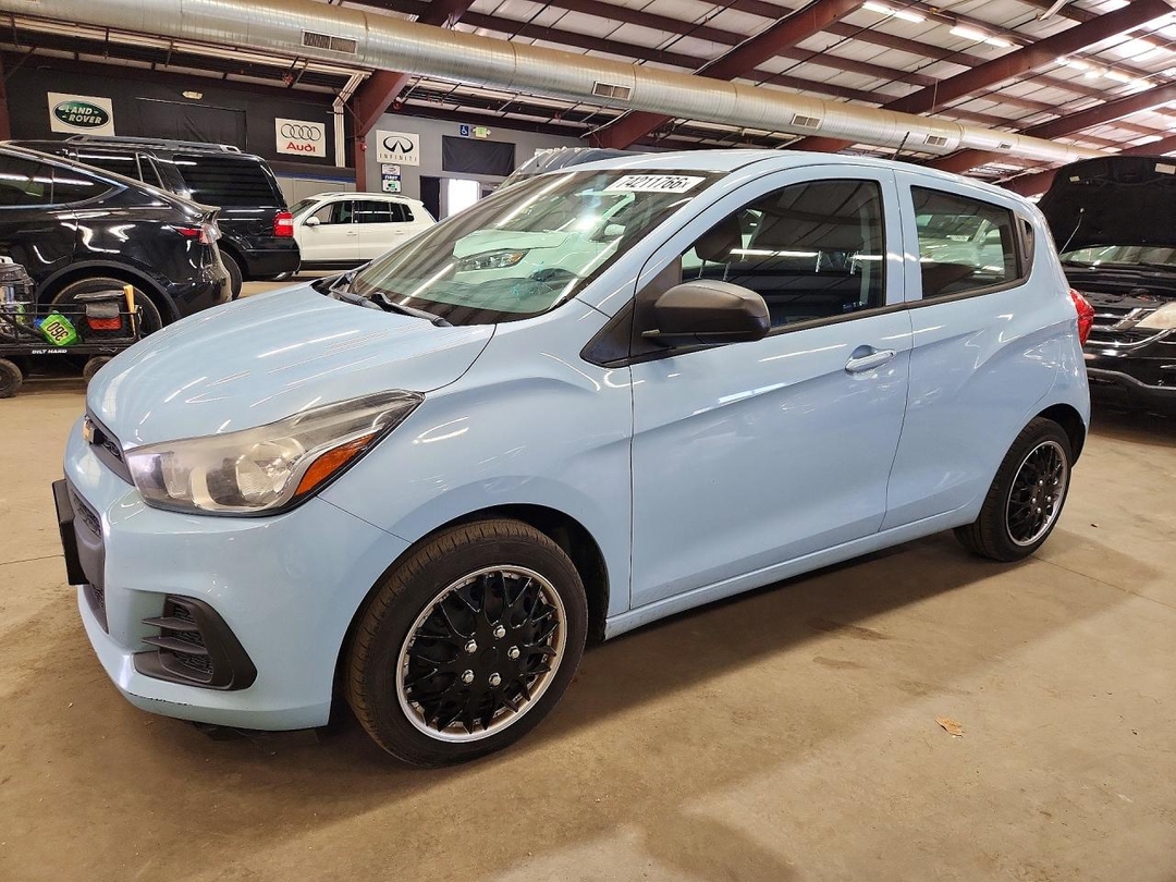 Вид 2016 CHEVROLET SPARK LS, угол 1