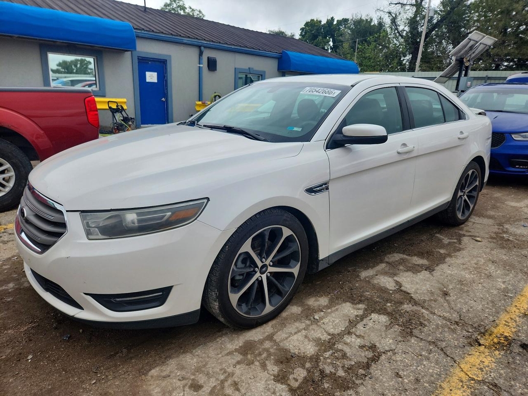 Vista de 2014 FORD TAURUS SEL, ángulo 1