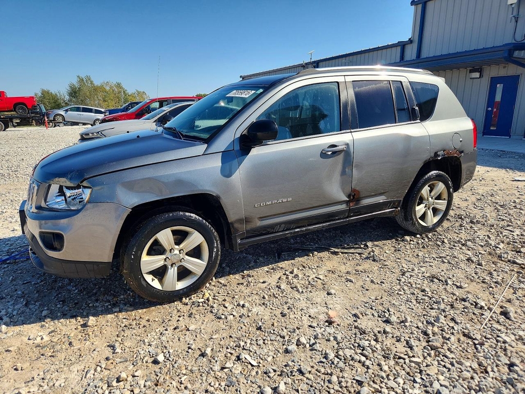 منظر 2011 JEEP COMPASS SPORT، زاوية 1