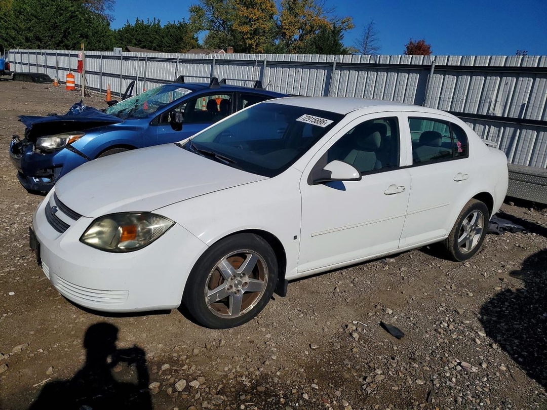 Vue de 2009 CHEVROLET COBALT LT, angle 1