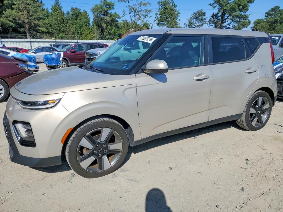 منظر 2020 KIA SOUL EX، زاوية 1