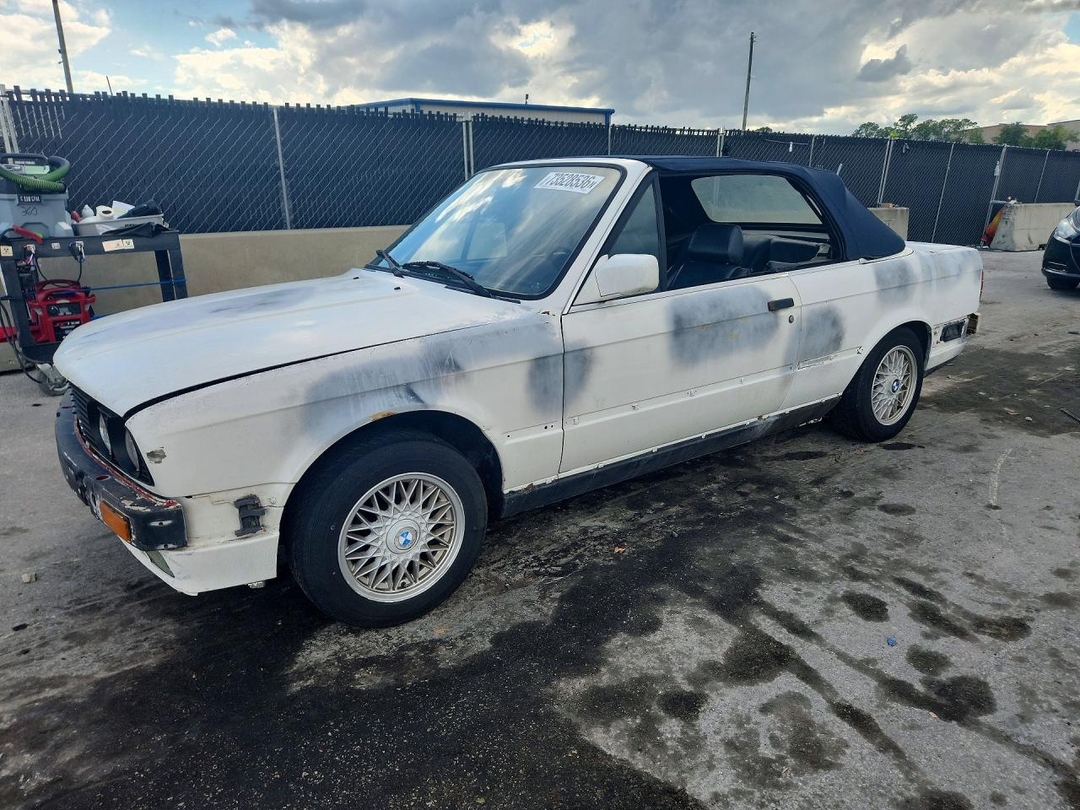 Vista de 1991 BMW 325 IC AUTOMATIC, ángulo 1