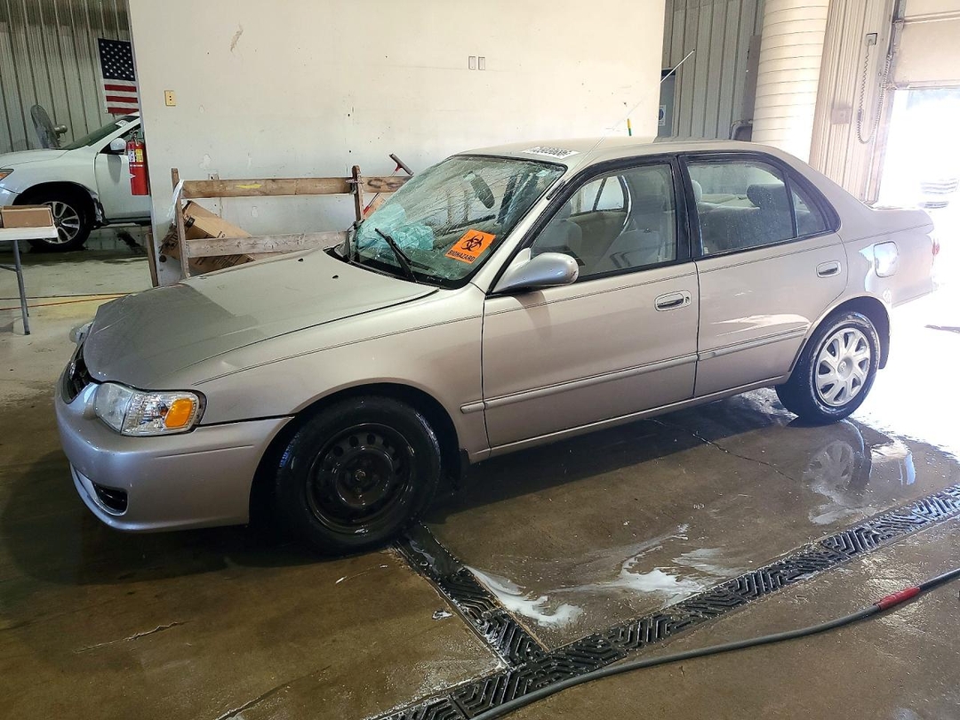 Vue de 2001 TOYOTA COROLLA LE, angle 1