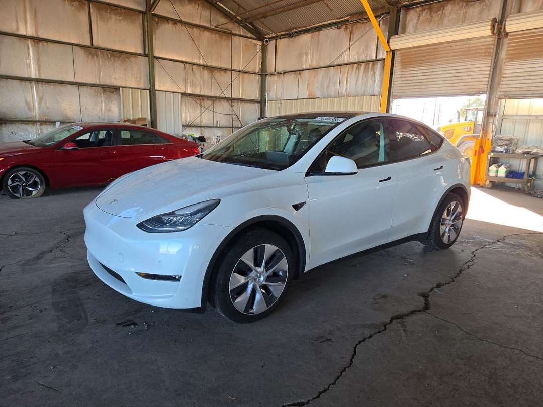 Vista de 2021 TESLA MODEL Y, ángulo 1