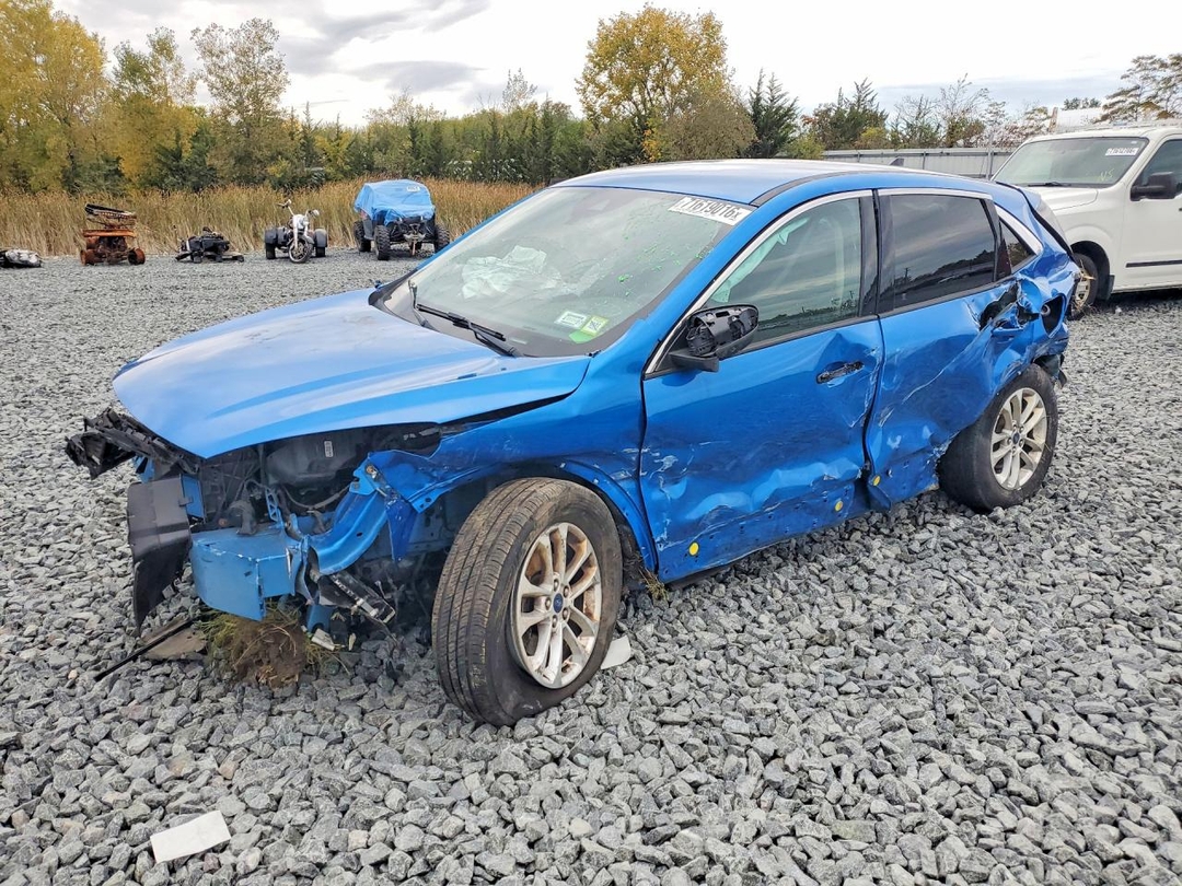 Vista de 2020 FORD ESCAPE, ángulo 1