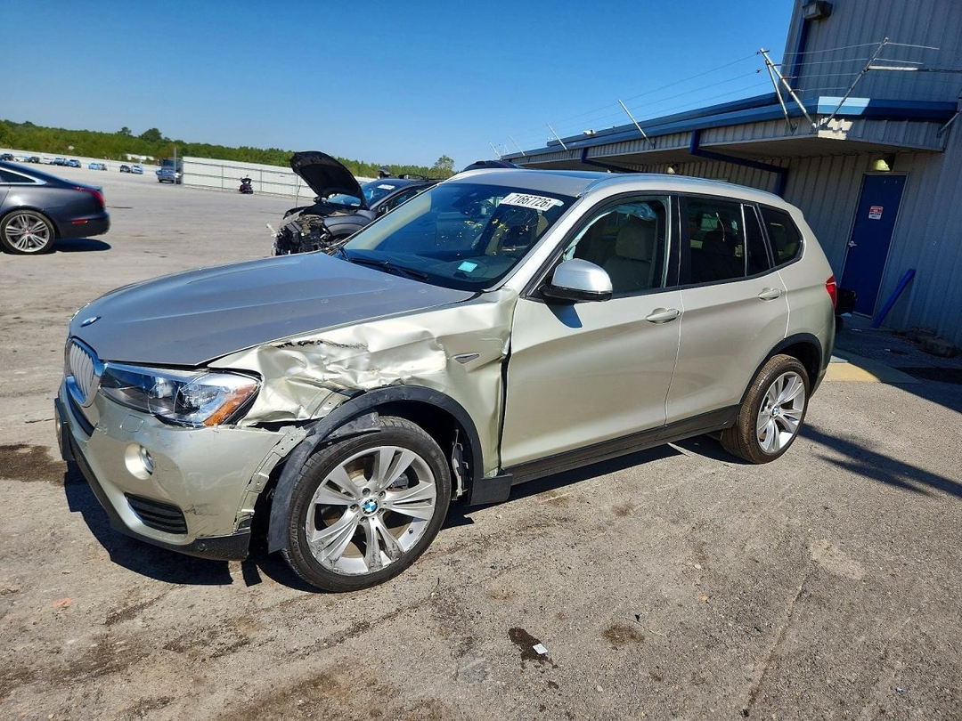 Vedere 2016 BMW X3 SDRIVE28I, unghi 1