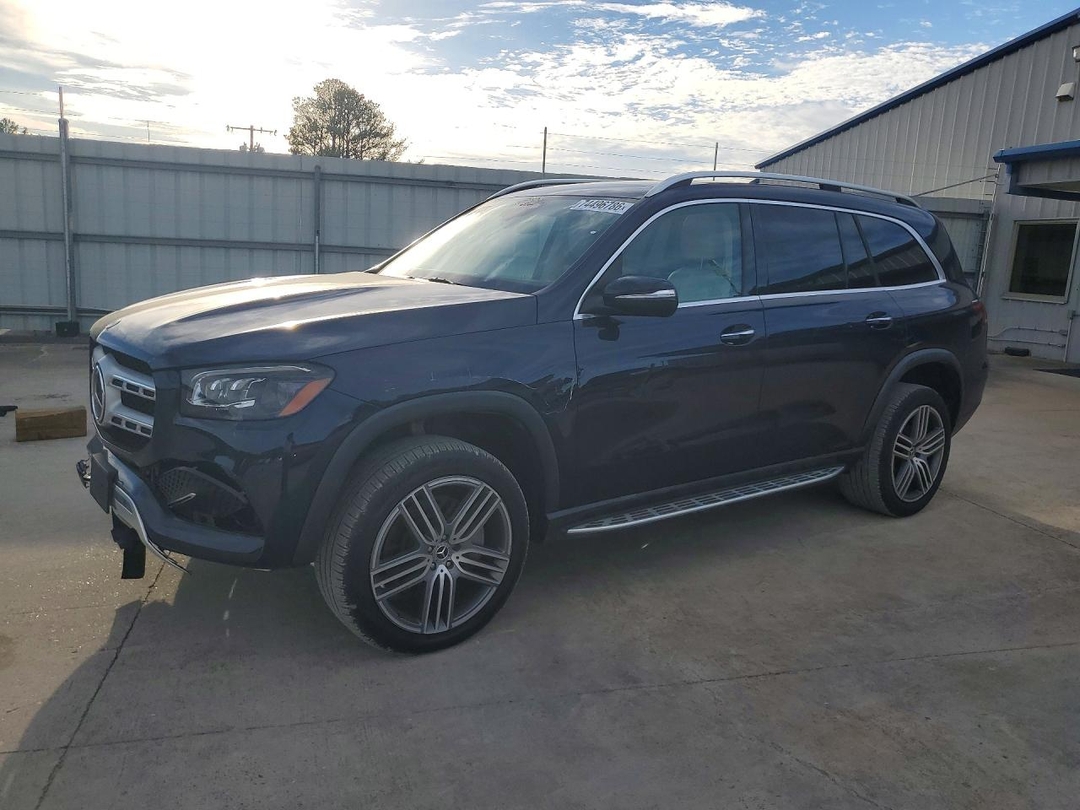 منظر 2022 MERCEDES-BENZ GLS 450 4MATIC، زاوية 1