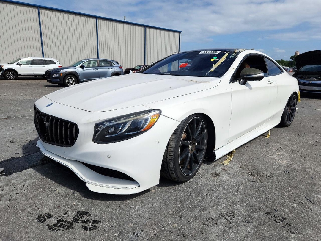 Вид 2016 MERCEDES-BENZ S 63 AMG, угол 1