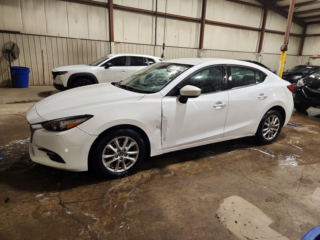 Вид 2018 MAZDA 3 SPORT, угол 1