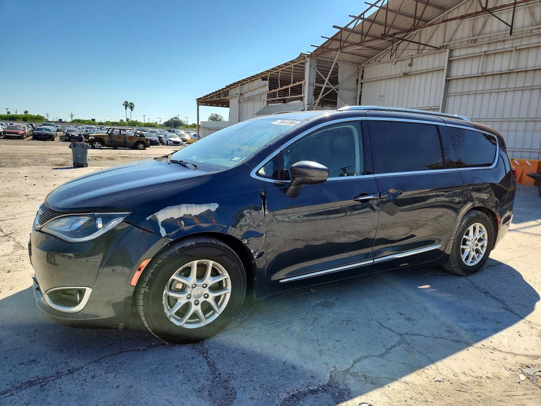 Vue de 2020 CHRYSLER PACIFICA TOURING L, angle 1