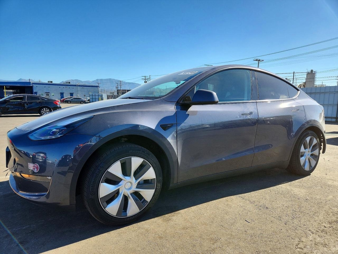 منظر 2023 TESLA MODEL Y، زاوية 1