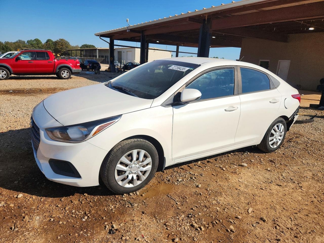 Vue de 2018 HYUNDAI ACCENT SE, angle 1