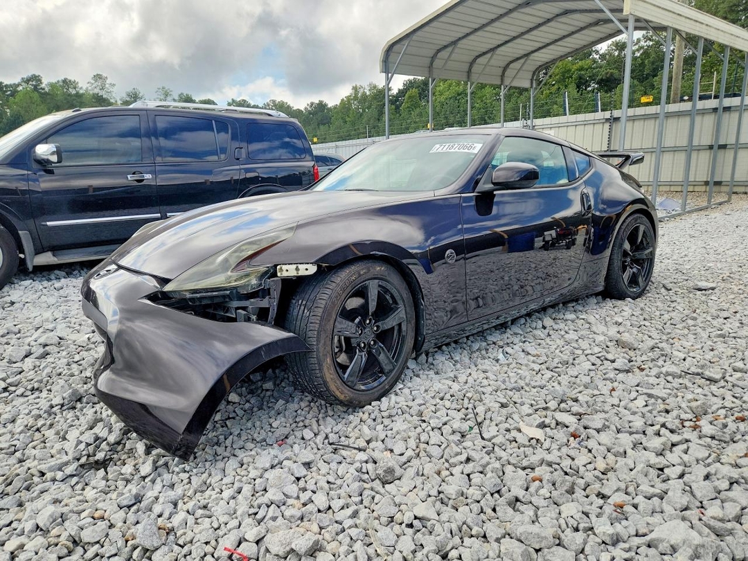 Вид 2012 NISSAN 370Z BASE, угол 1