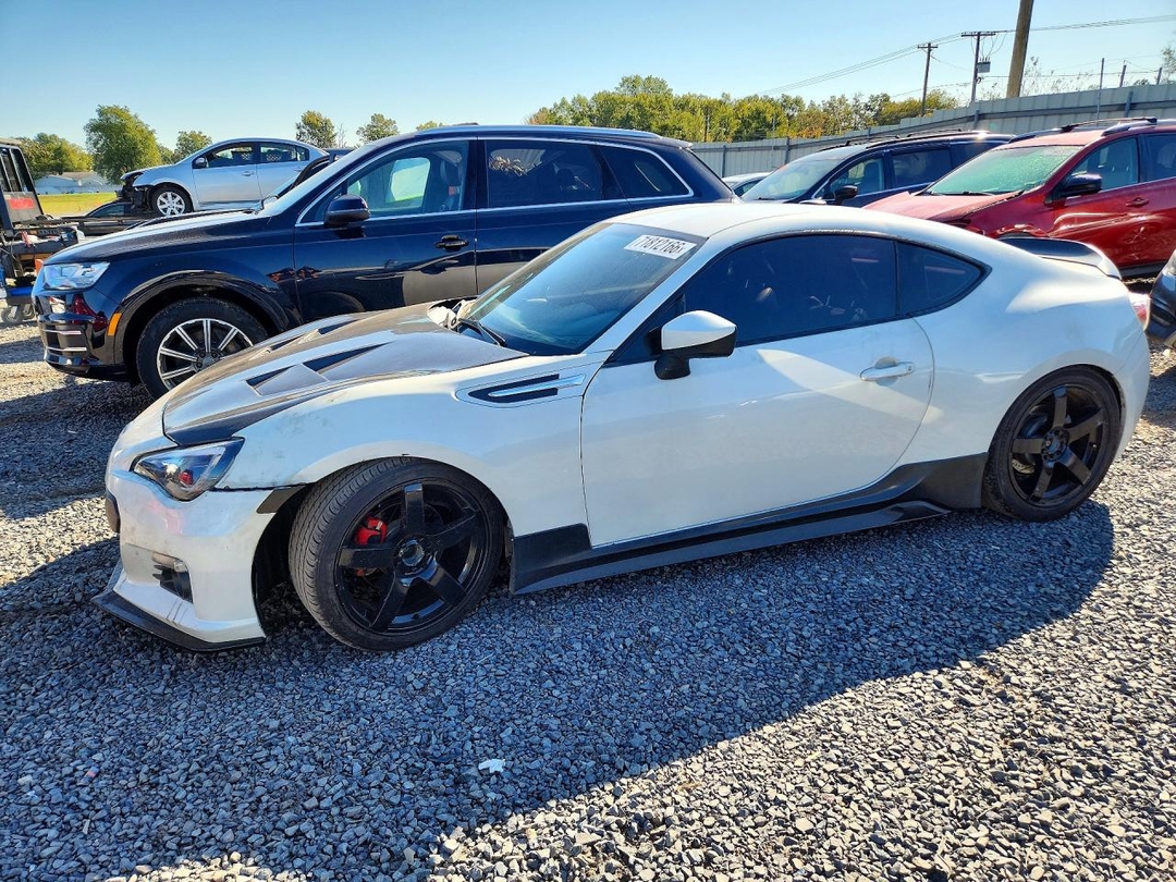Vista de 2014 SUBARU BRZ 2.0 LIMITED, ángulo 1