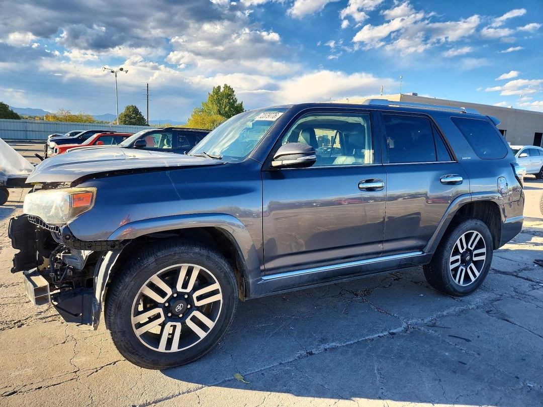 Vista de 2014 TOYOTA 4RUNNER LIMITED, ángulo 1