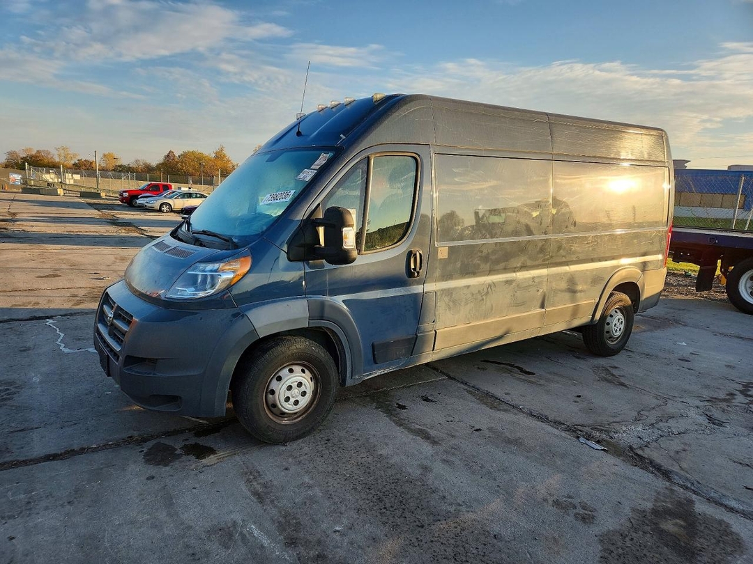 منظر 2018 RAM PROMASTER 2500 DELIVERY VAN، زاوية 1