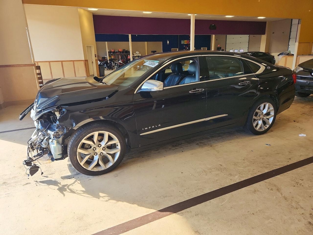 Vista de 2019 CHEVROLET IMPALA PREMIER, ángulo 1