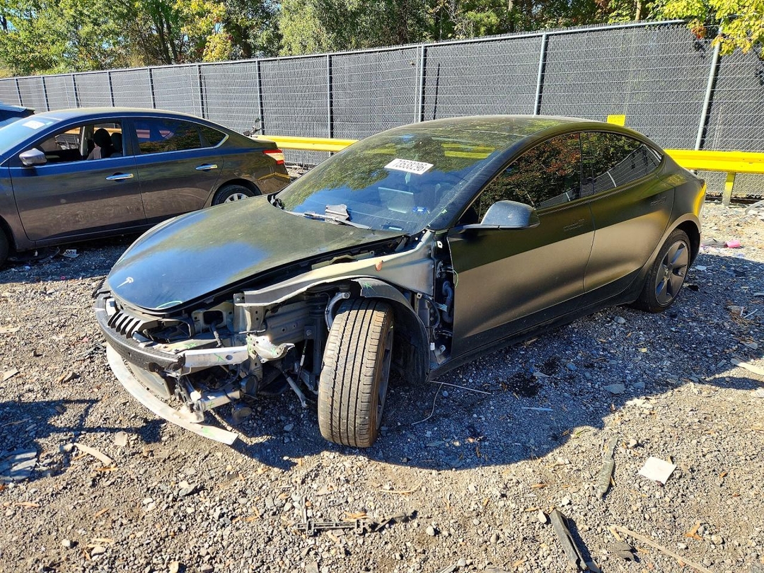 Vista de 2022 TESLA MODEL 3, ángulo 1