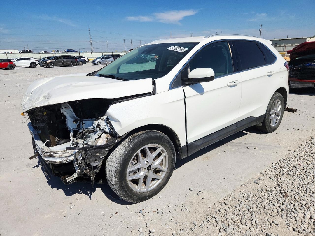 Vue de 2024 FORD EDGE SEL, angle 1