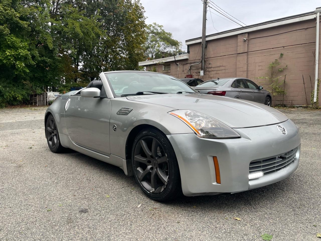 Vedere 2005 NISSAN 350Z ENTHUSIAST, unghi 1