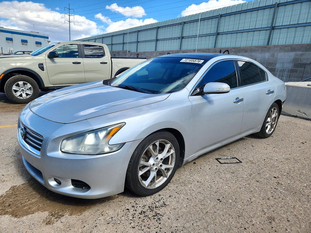Vista de 2013 NISSAN MAXIMA 3.5 SV, ángulo 1