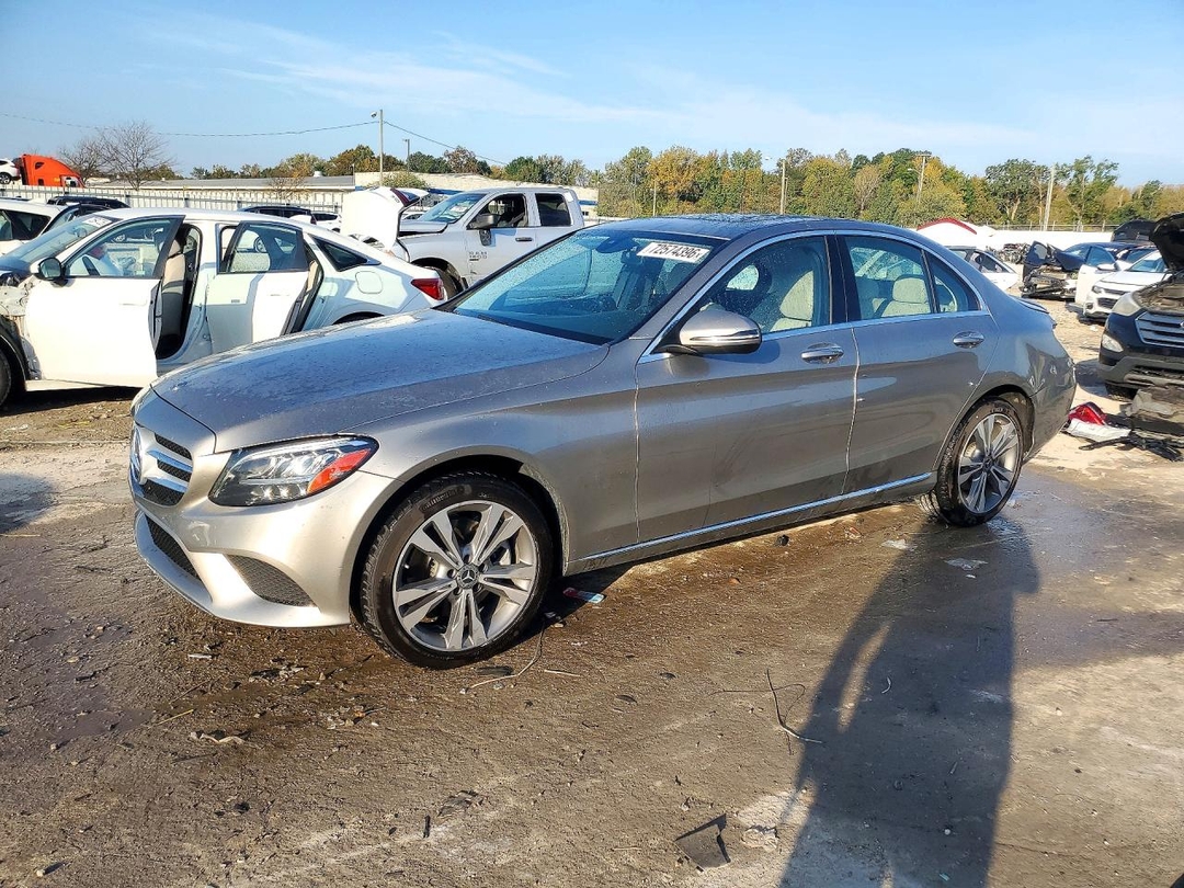 Вид 2021 MERCEDES-BENZ C 300 4MATIC, угол 1