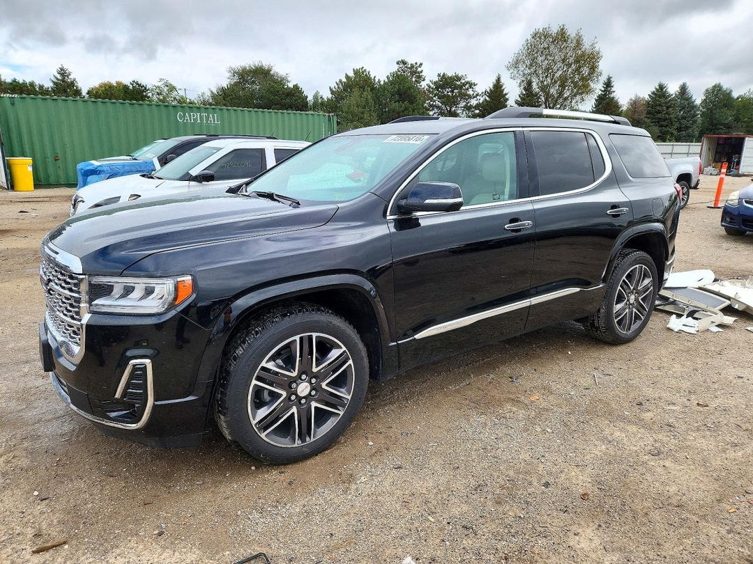 Vue de 2020 GMC ACADIA DENALI, angle 1