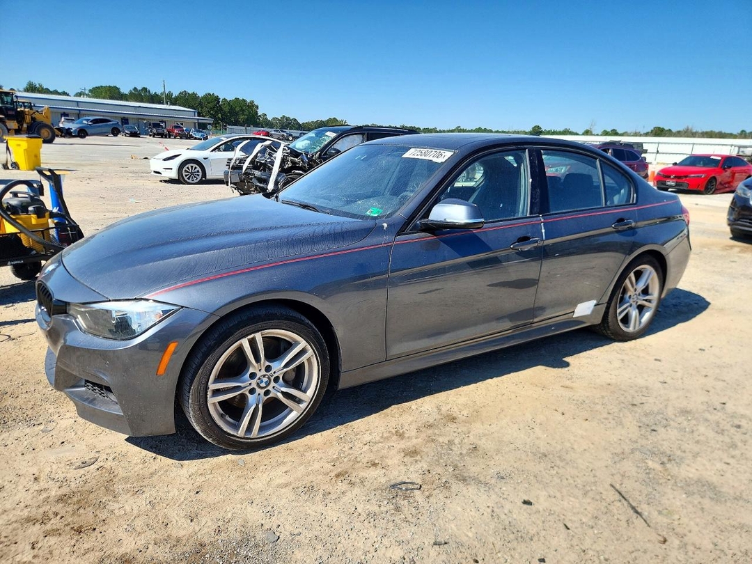 منظر 2017 BMW 330 I، زاوية 1