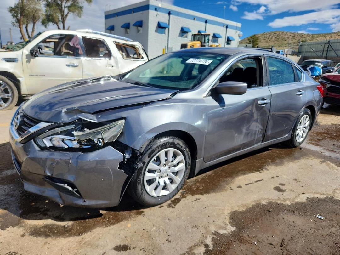 Vue de 2017 NISSAN ALTIMA 2.5 S, angle 1