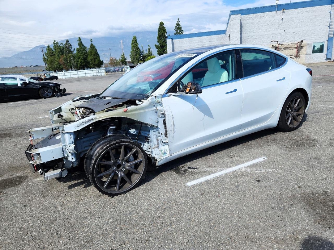 Vedere 2020 TESLA MODEL 3, unghi 1