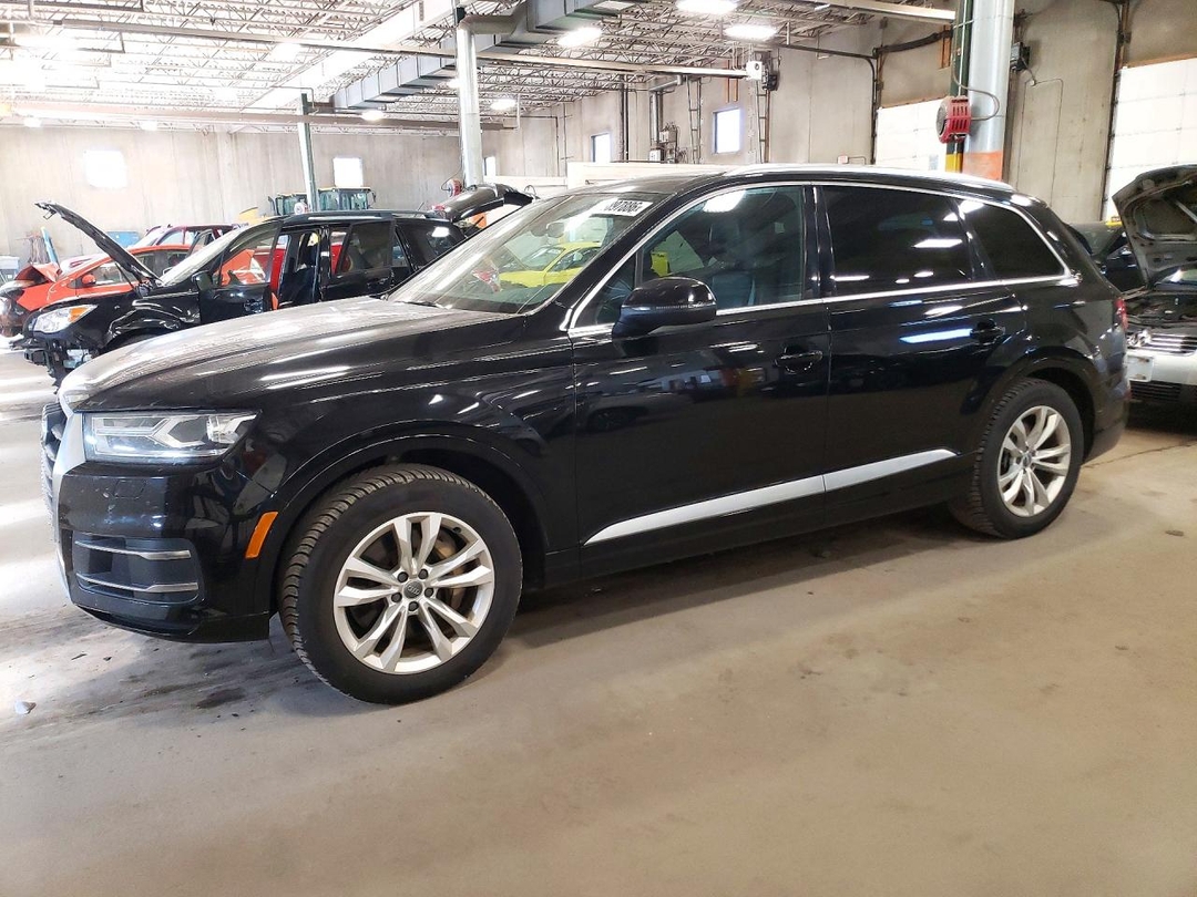 Vista de 2017 AUDI Q7 PREMIUM, ángulo 1