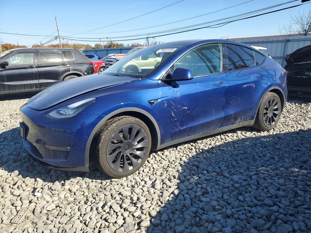 2022 TESLA MODEL Y view, angle 1