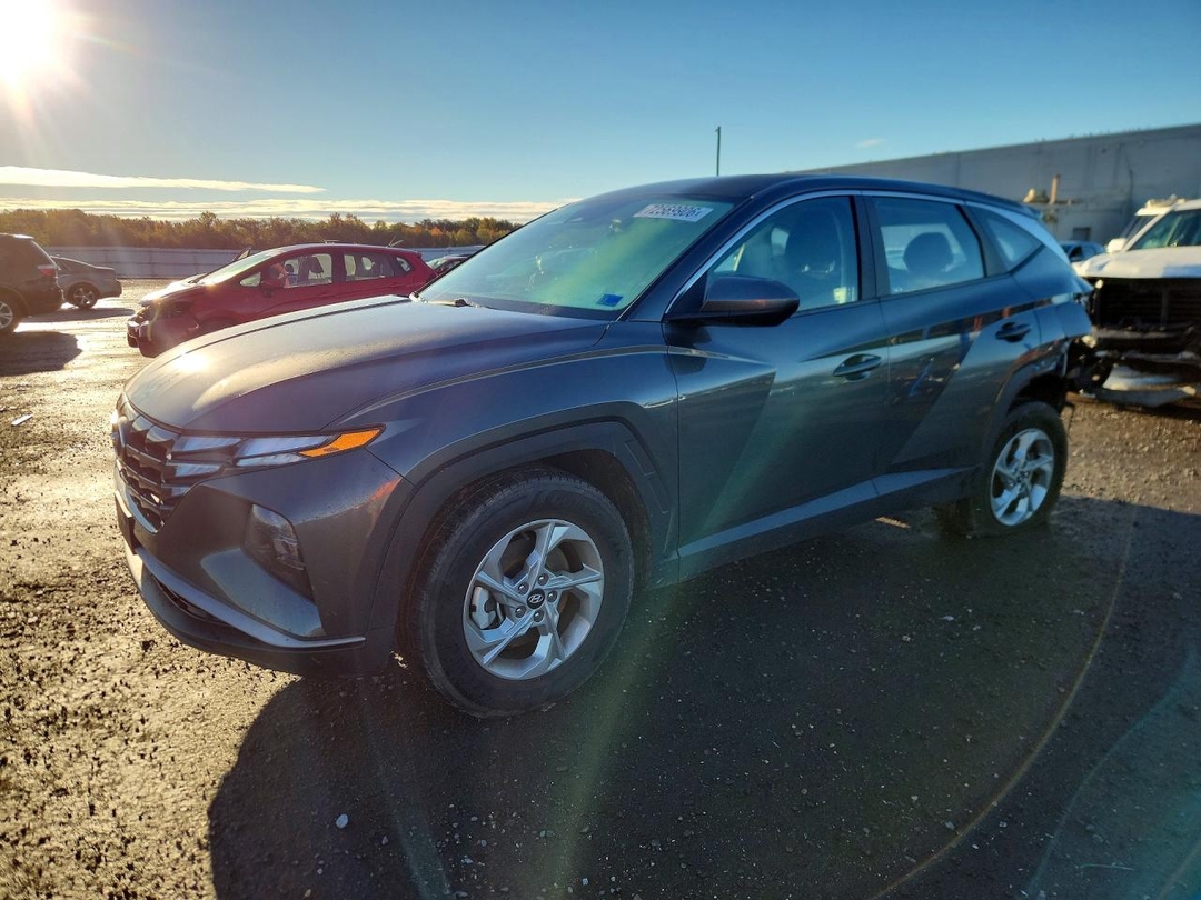 Вид 2022 HYUNDAI TUCSON SE, угол 1