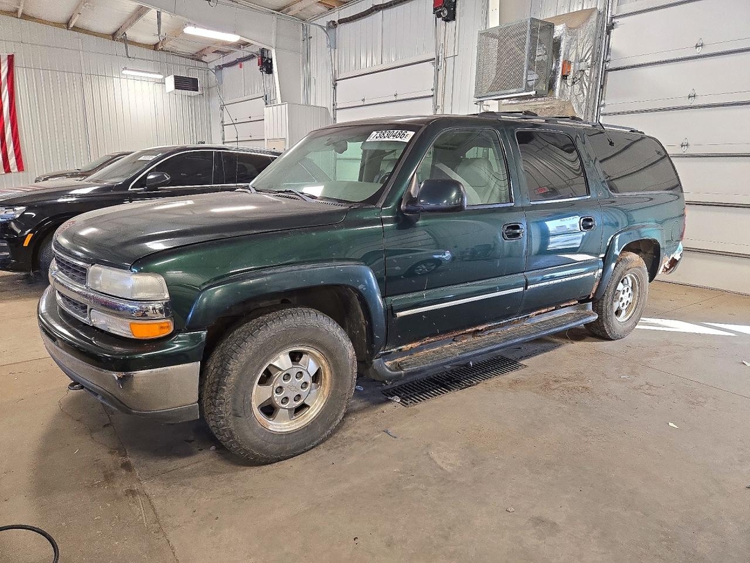 Vista de 2001 CHEVROLET SUBURBAN K1500, ángulo 1