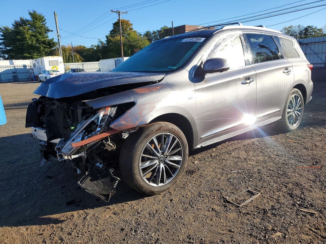 Вид 2017 INFINITI QX60 BASE, угол 1